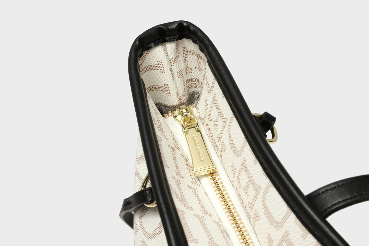 8650 GESSY BAG in White 2 PCS SET