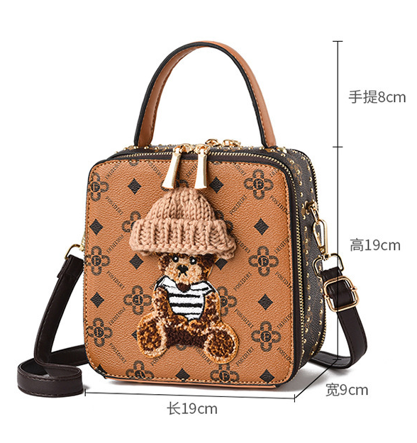T9990  GESSY CROSSBODY BAG