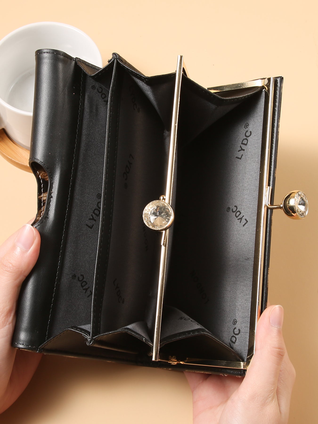 P06LP GESSY WALLET PURSE