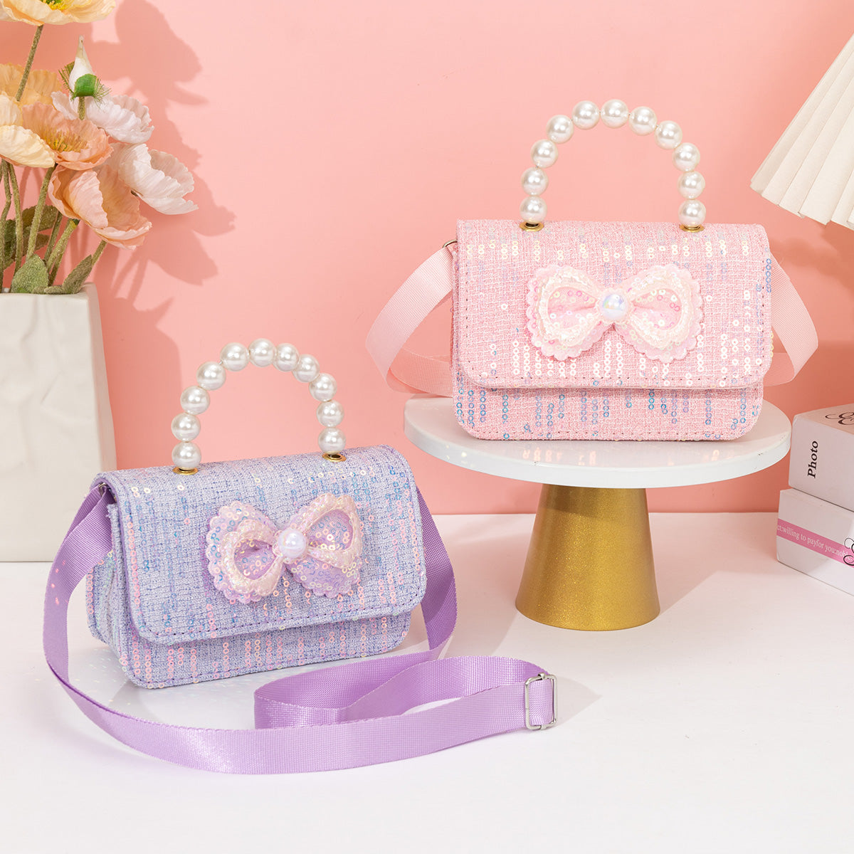 3057 Gessy Glitter Bow Bead Bag