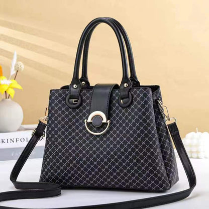 2301 BLACK GESSY HANDBAG WITH BLACK HANDLE