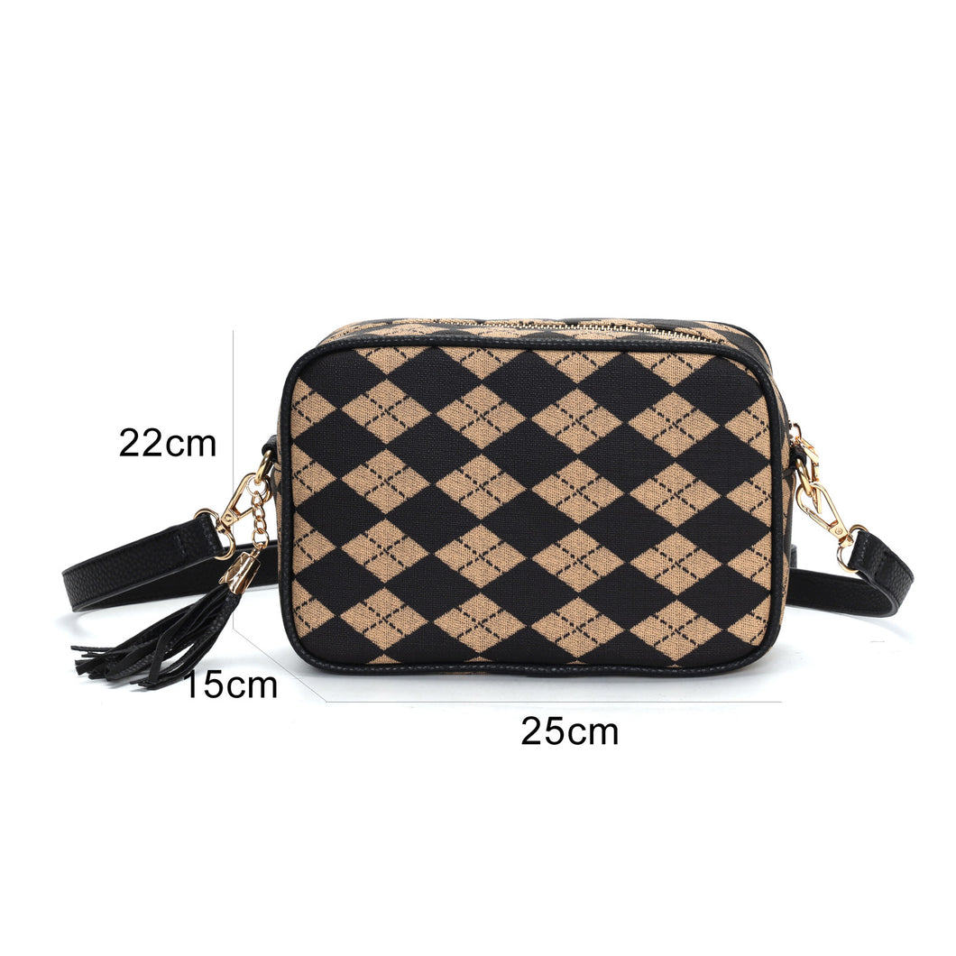 838 GESSY HANDBAG IN BLACK