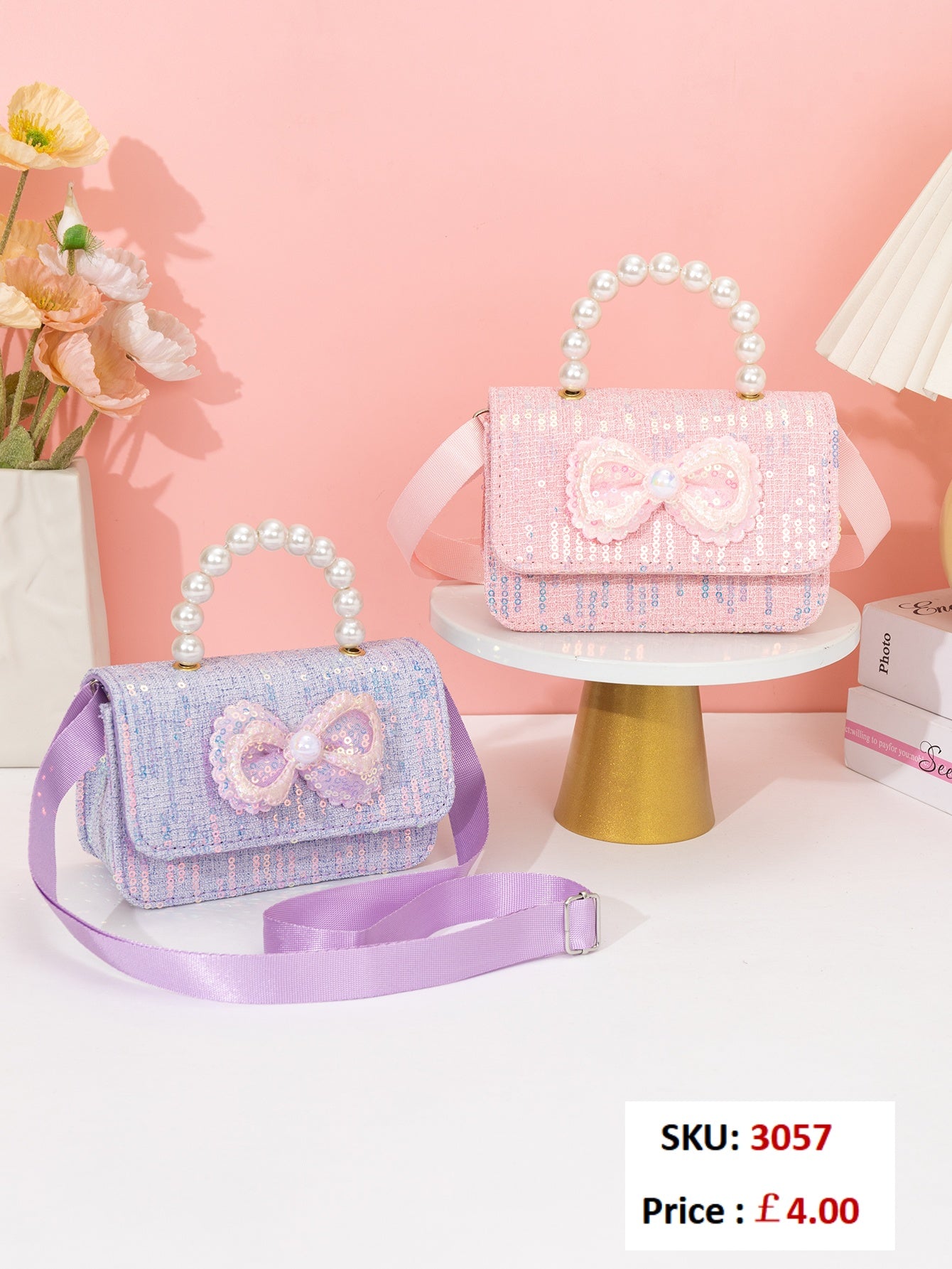 3057 Gessy Glitter Bow Bead Bag