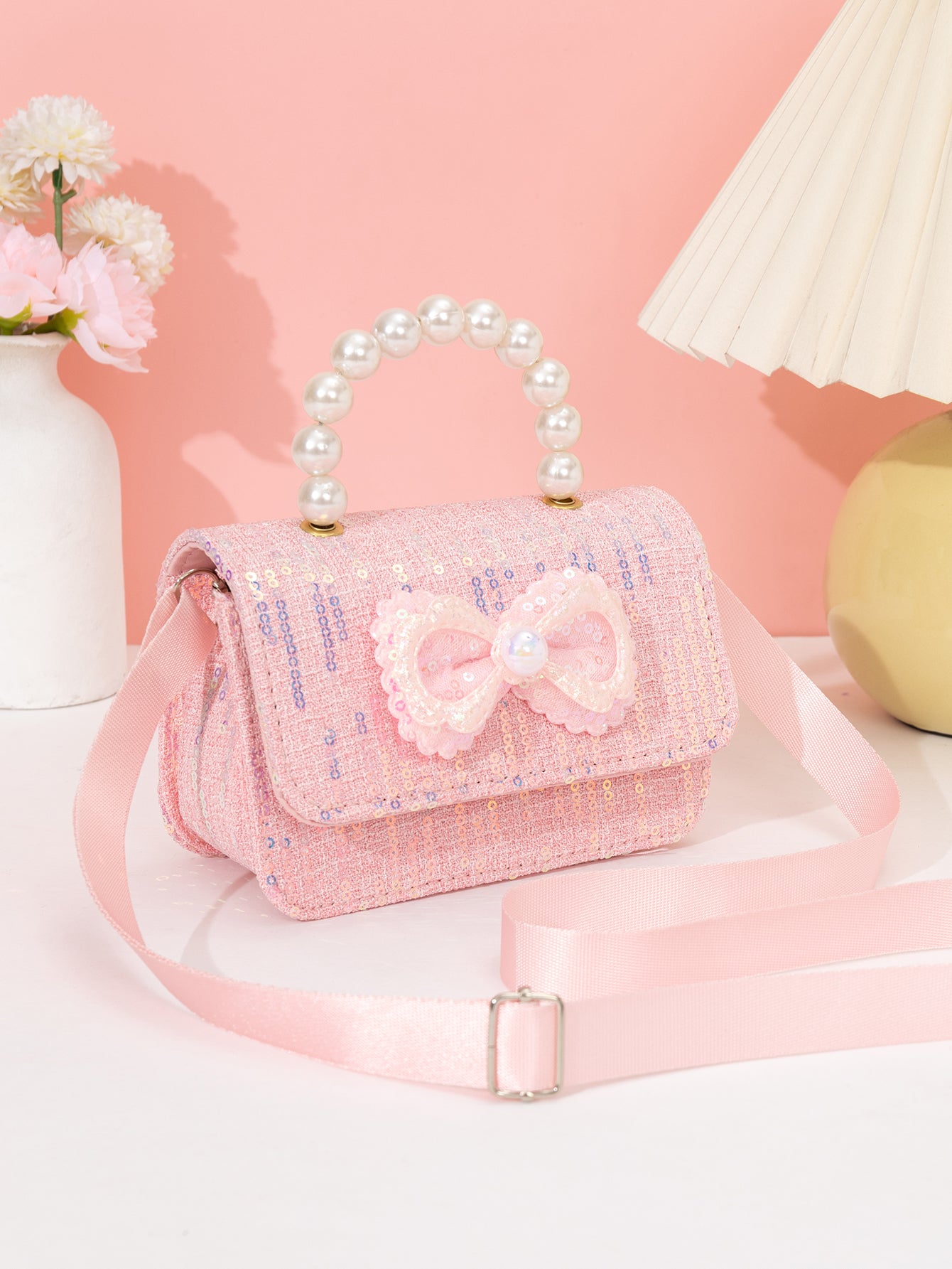 3057 Gessy Glitter Bow Bead Bag