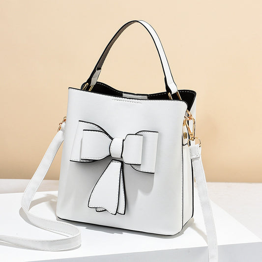 8209 GESSY TOTE HANDBAG BOW TIE BAG IN WHITE