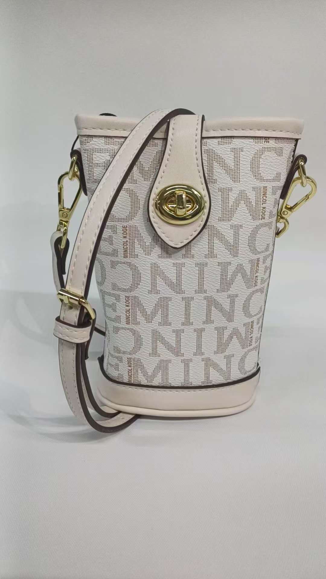 L7878-3 GESSY CROSSBODY BAG