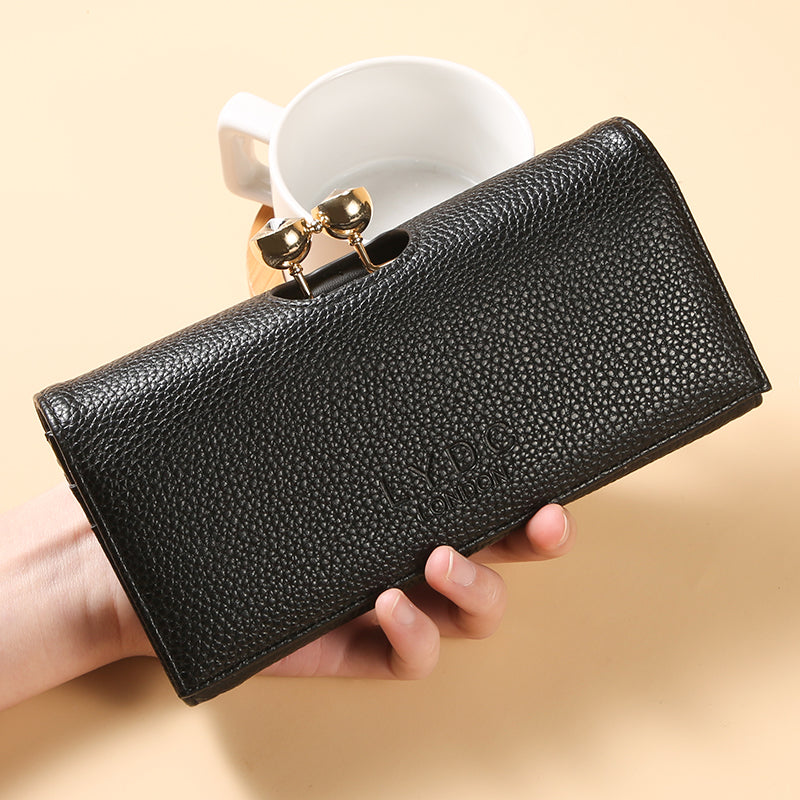 P06 GESSY WALLET PURSE