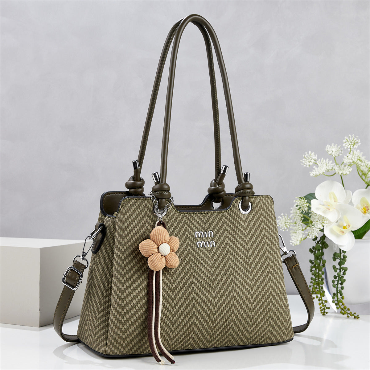 A5188 GESSY TOTE BAG
