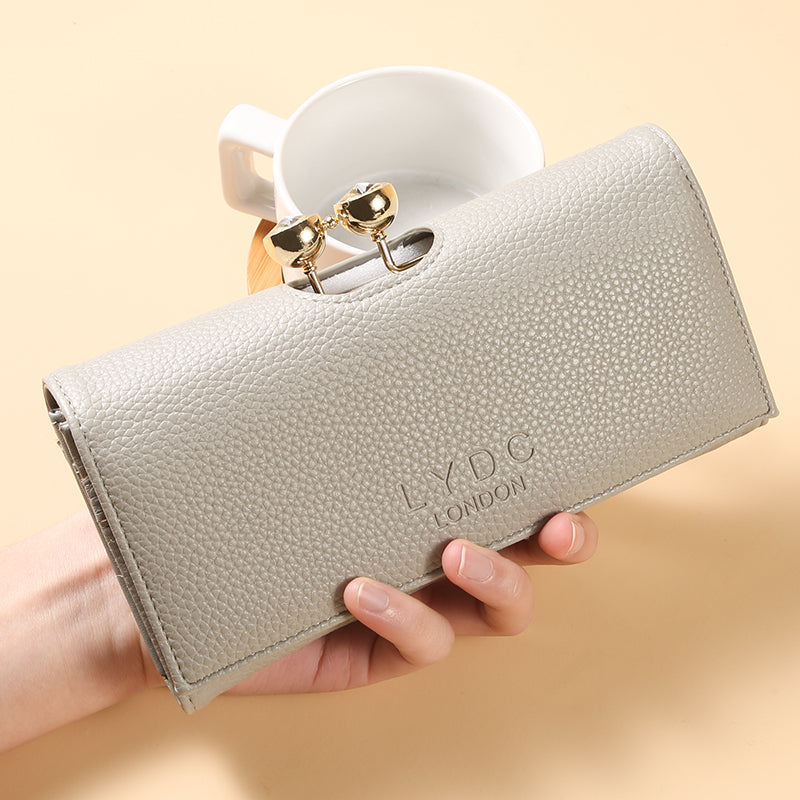 P06 GESSY WALLET PURSE