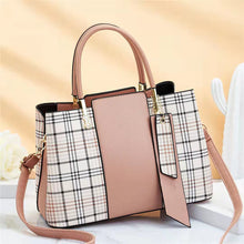 Load image into Gallery viewer, LU153 GESSY PLAID TOTE BAG IN PINK