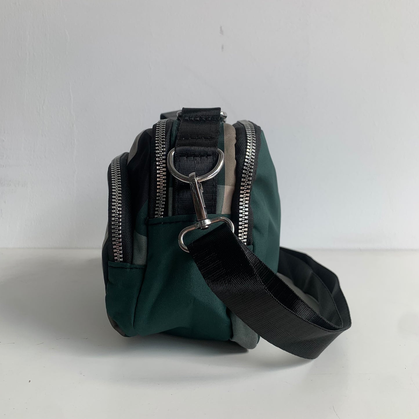 7701 GESSY CROSSBODY BAG IN GREEN