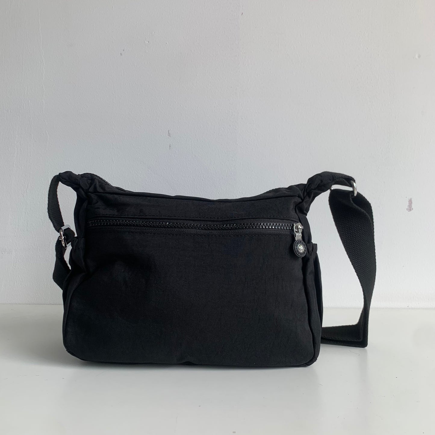 9037 GESSY CROSSBODY BAG IN BLACK