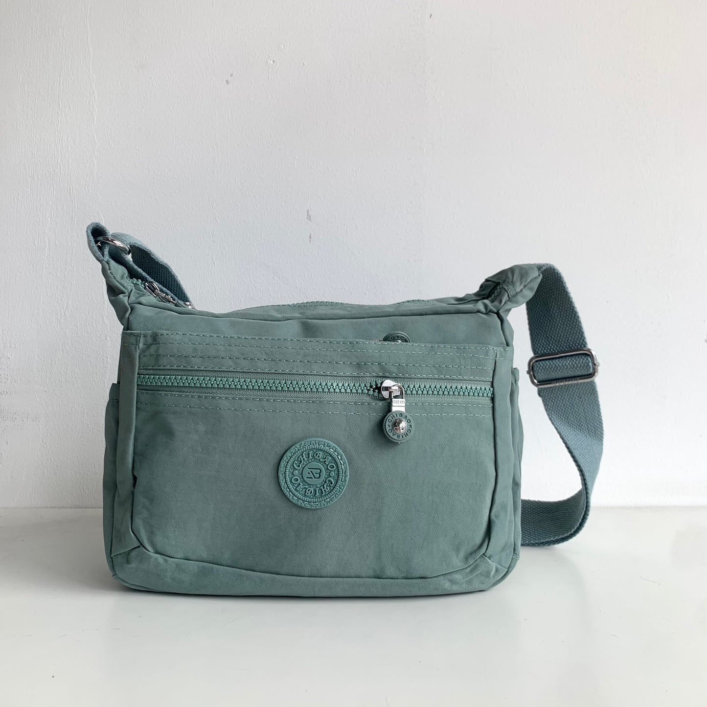 9037 GESSY CROSSBODY BAG IN GREEN