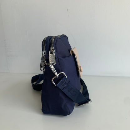 572 GESSY CROSSBODY BAG IN BLUE