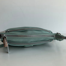 Load image into Gallery viewer, 2001 GESSY CROSSBODY BAG IN GREEN