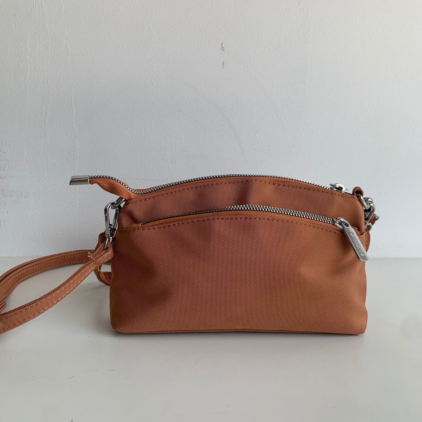 2001 GESSY CROSSBODY BAG IN ORANGE