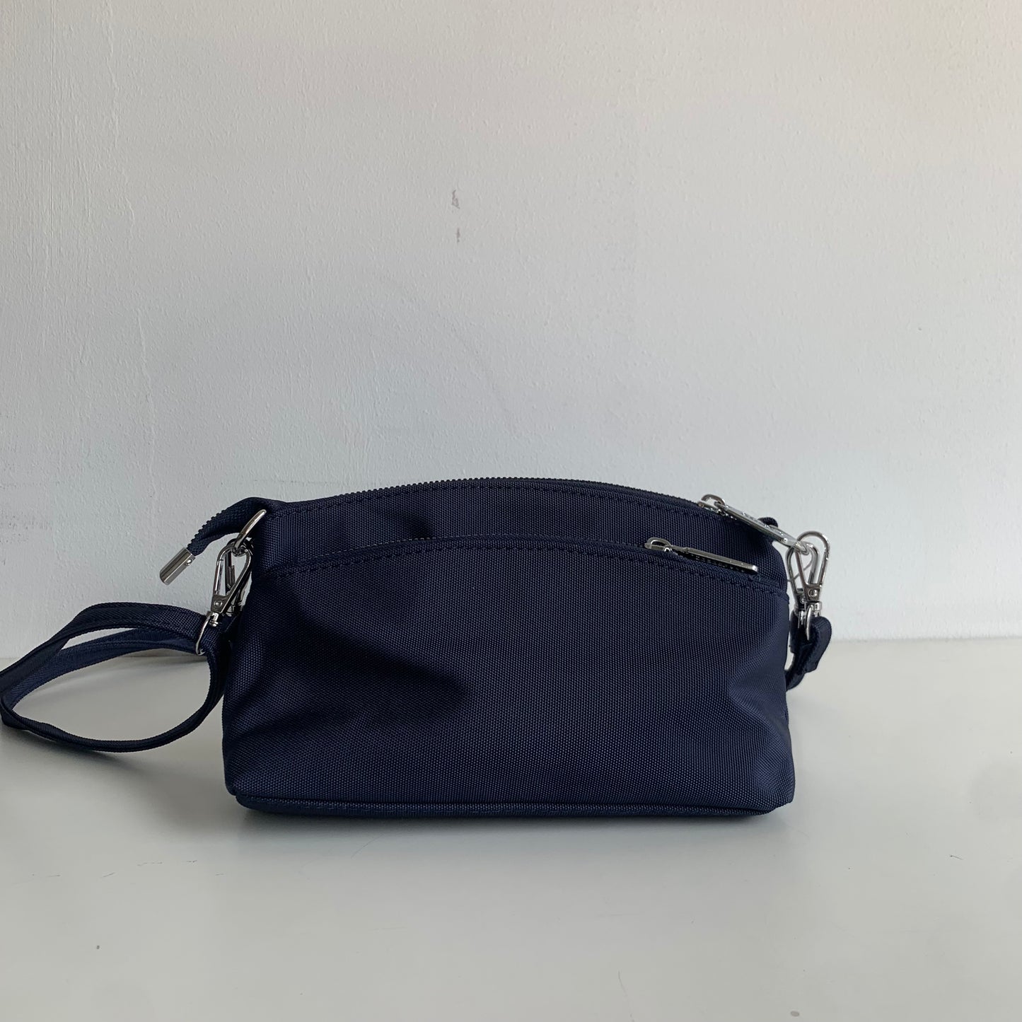 2001 GESSY CROSSBODY BAG IN NAVY