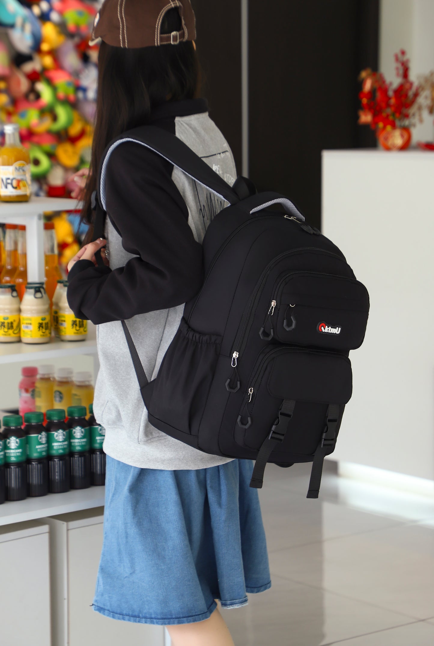 24523# GESSY BACKPACK