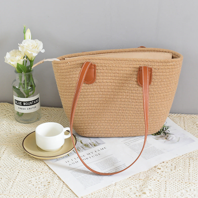 BZ1030 Gessy British Jute Braided Bag