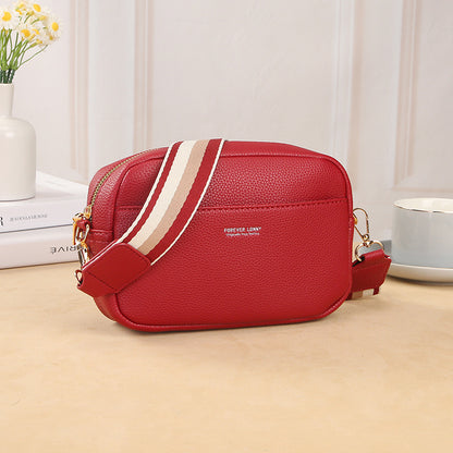 LD008 GESSY CROSSBODY BAG IN RED