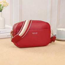 Load image into Gallery viewer, LD008 GESSY CROSSBODY BAG IN RED
