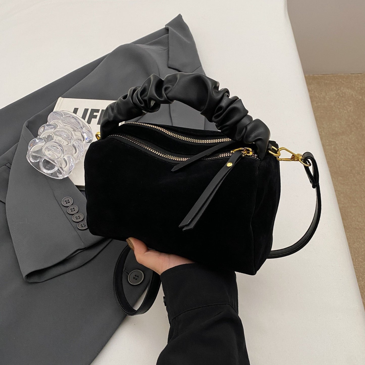 JL3031 GESSY CROSSBODY BAG