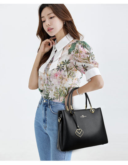 A2268 GESSY HANDBAG