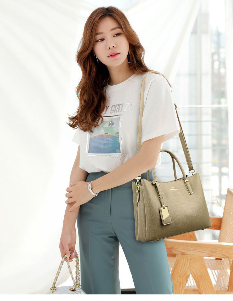 A2246 GESSY TOTE BAG