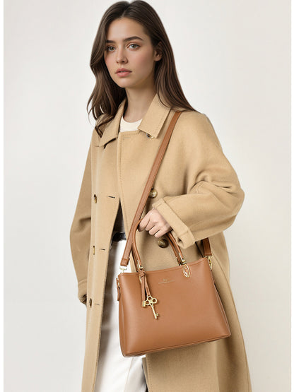 A2428 GESSY HANDBAG