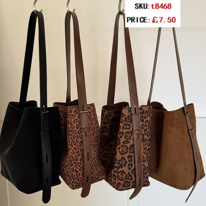t8468 GESSY CROSSBODY BAG