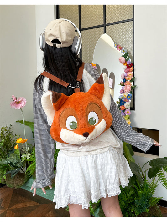 711 # Fox Plushie Backpack