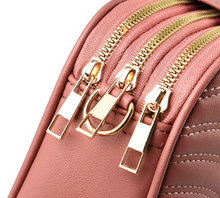 Load image into Gallery viewer, 3086 GESSY CROSSBODY BAG IN PINK