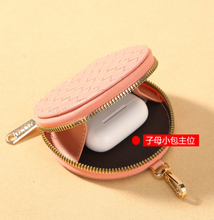 Load image into Gallery viewer, A003 GESSY CROSSBODY BAG IN PINK