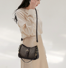 Load image into Gallery viewer, 3025 GESSY CROSSBODY BAG IN COFFEE