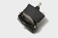 Load image into Gallery viewer, 2012 GESSY BAG