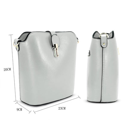 8203 IN SILVER GESSY HANDBAG (50 PCS/BOX)