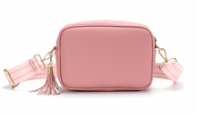 Load image into Gallery viewer, 8923 GESSY CROSSBAG IN DARK PINK