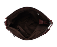 Load image into Gallery viewer, D55 GESSY CROSSBAG IN WINE
