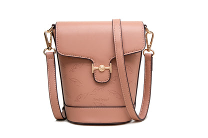 X108 GESSY BUCKET BAG IN PINK